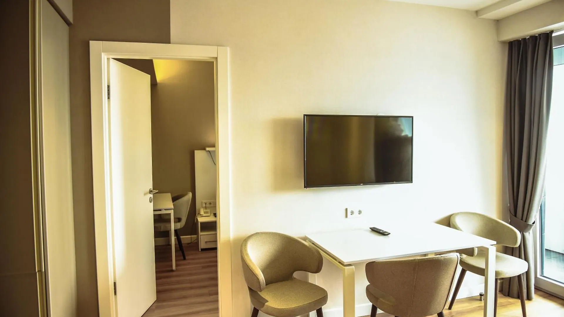Premium Apartments - The Star Of Batumi Palace